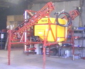 12m sprayer on demount legs